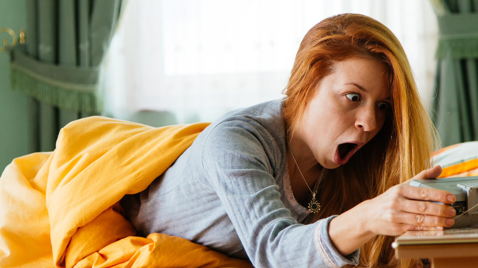 5 Ways To Stop Oversleeping